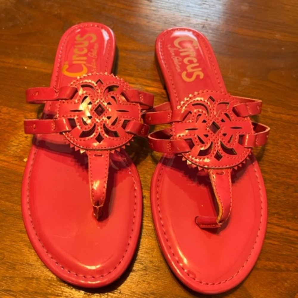 Circus  by Sam Edelman Patent Magenta Pink Sandal 9.5